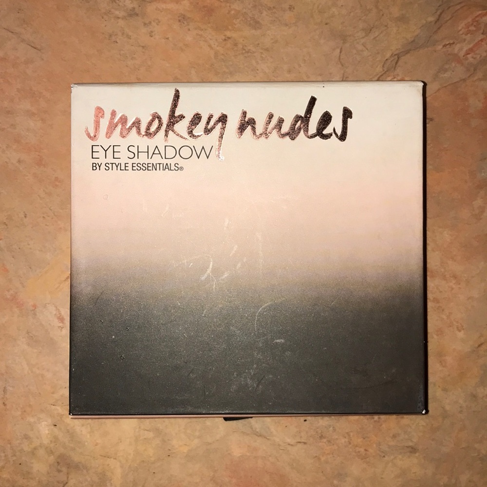 Eyeshadow palette
